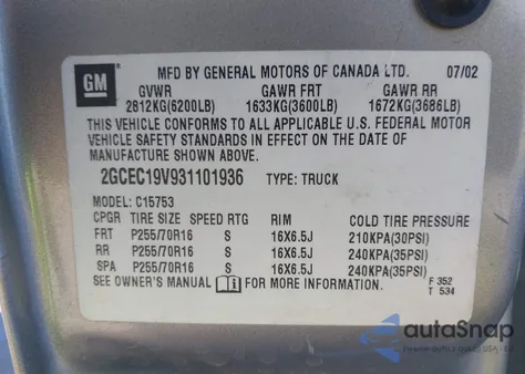 2003 Chevrolet Silverado 1500 Ls z USA, uszkodzony, nr VIN 2GCEC19V931101936